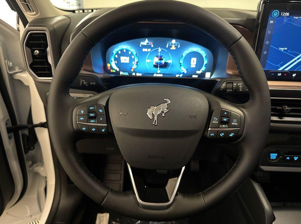 new 2025 Ford Bronco Sport car, priced at $39,108
