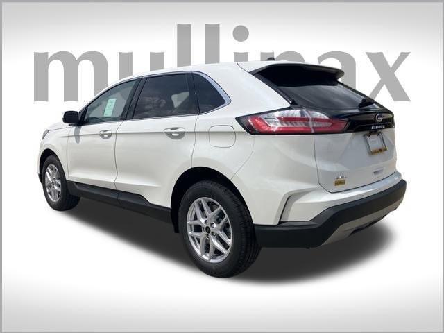 new 2024 Ford Edge car, priced at $39,655