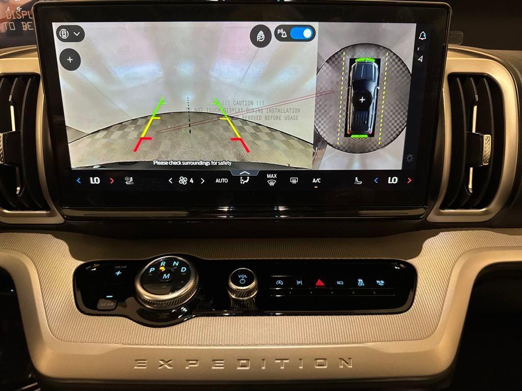 new 2025 Ford Expedition car, priced at $68,500
