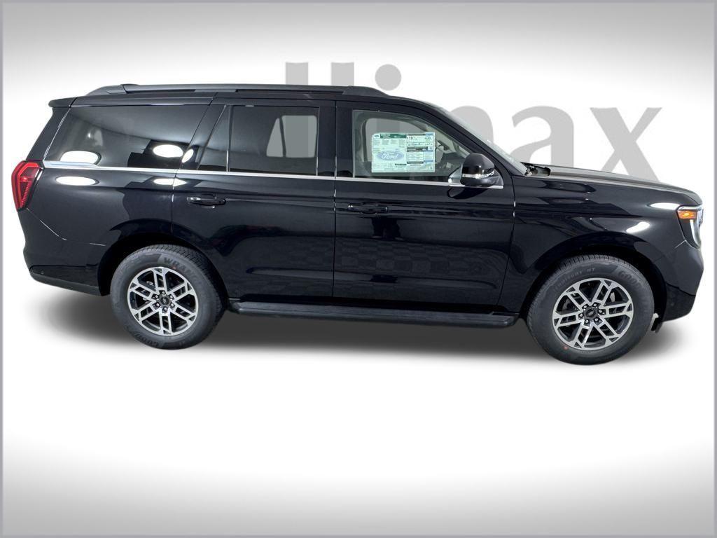 new 2025 Ford Expedition car, priced at $68,500