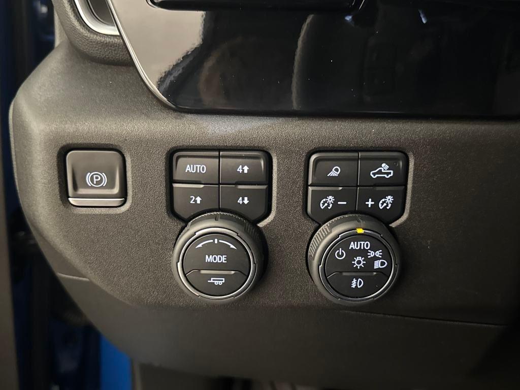 used 2023 Chevrolet Silverado 1500 car, priced at $46,900