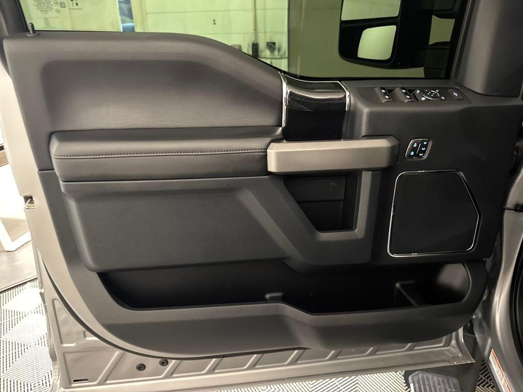 used 2022 Ford F-450 car, priced at $80,900