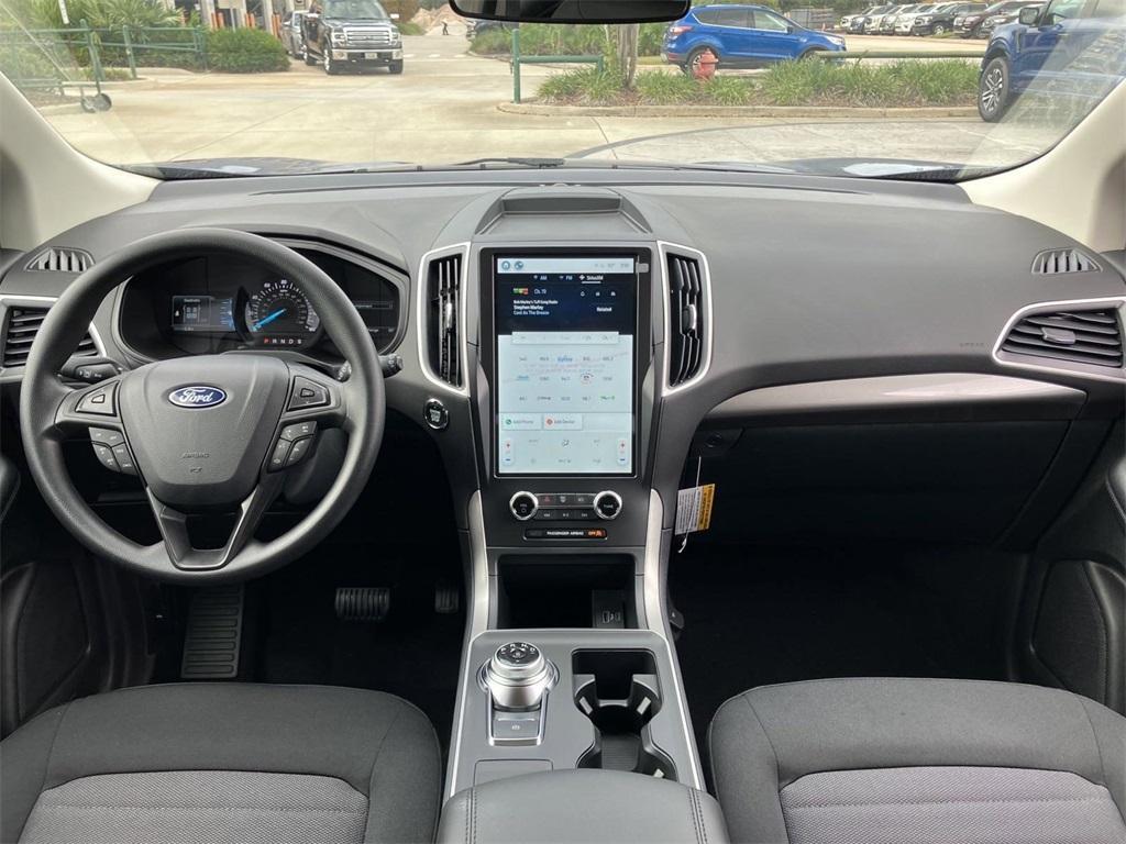 new 2024 Ford Edge car, priced at $34,403