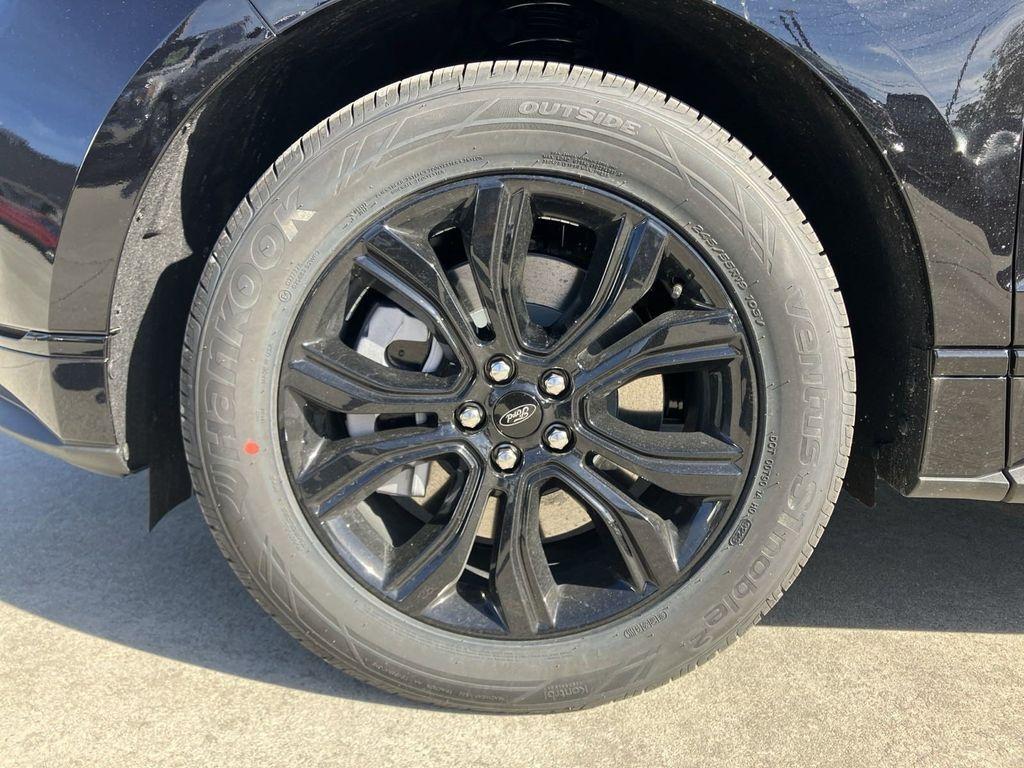 new 2024 Ford Edge car, priced at $33,755