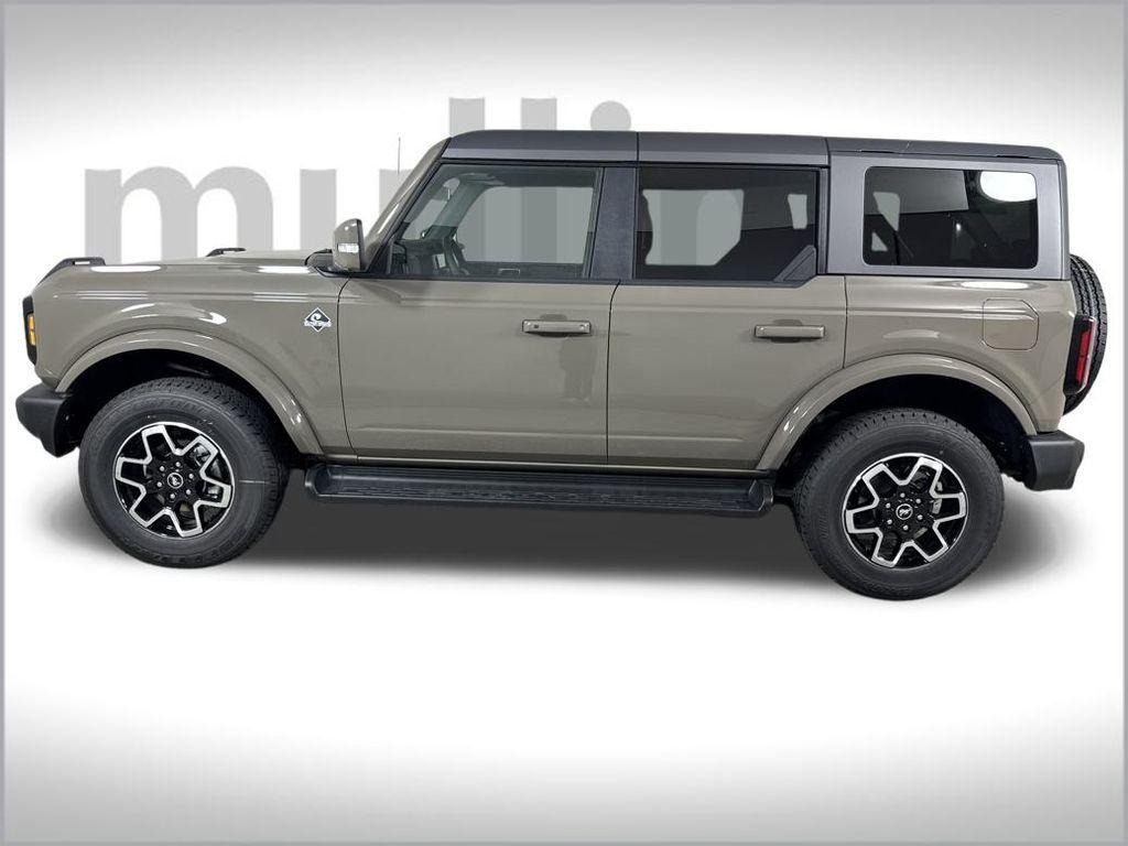 new 2025 Ford Bronco car, priced at $51,466