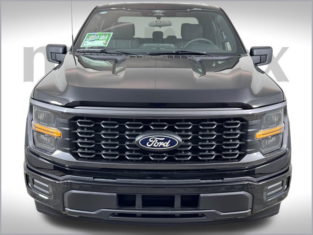 new 2025 Ford F-150 car, priced at $43,516