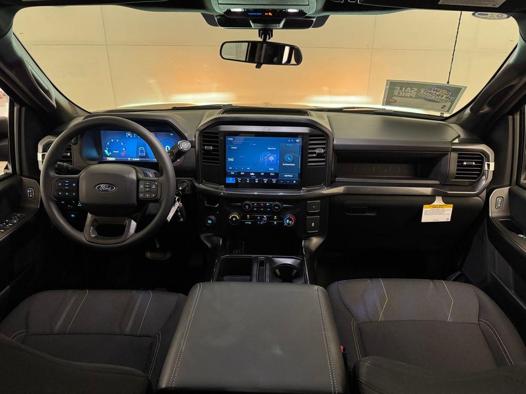 new 2025 Ford F-150 car, priced at $43,516