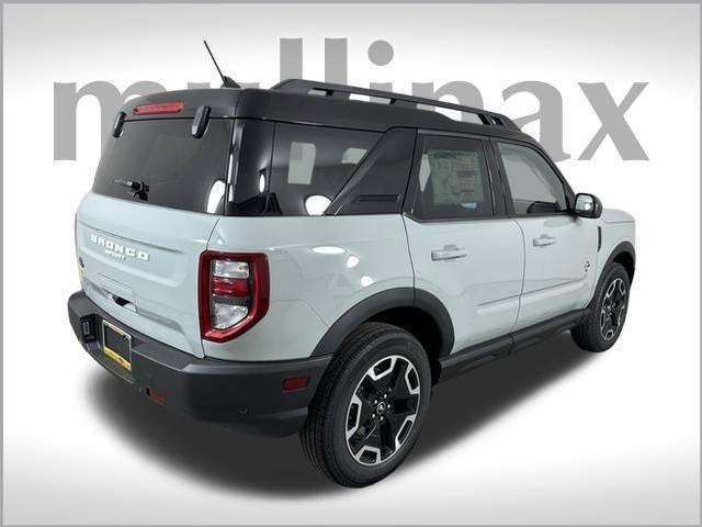 new 2024 Ford Bronco Sport car, priced at $35,135