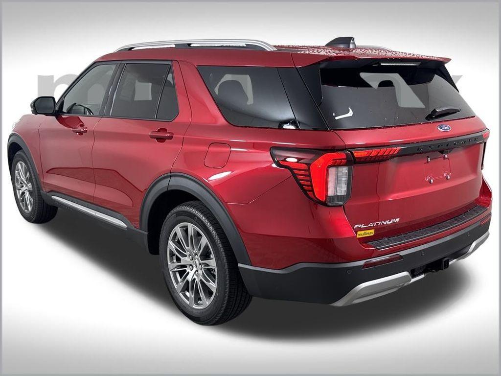 new 2025 Ford Explorer car, priced at $51,812