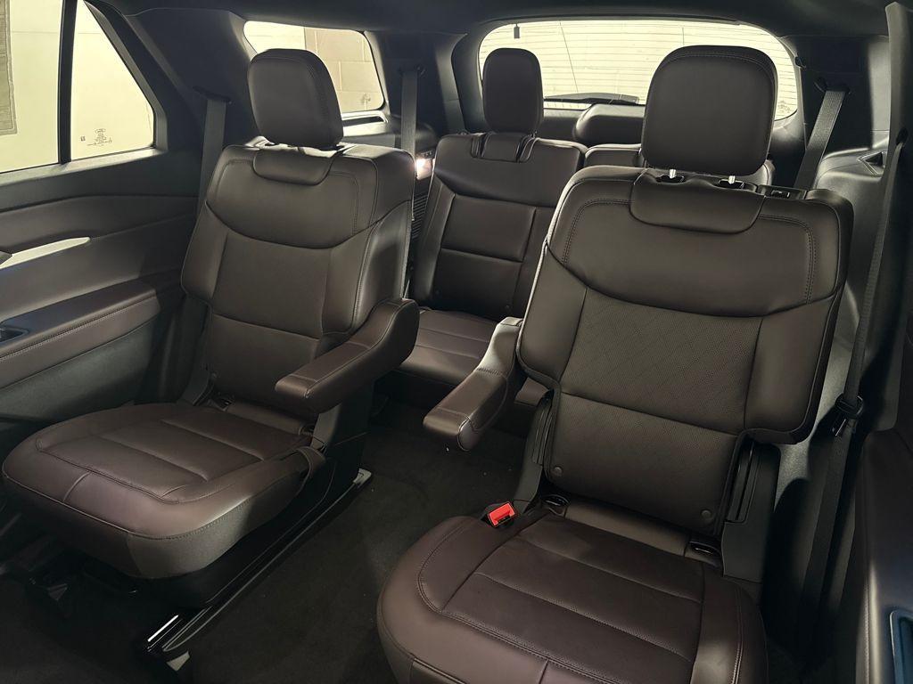 new 2025 Ford Explorer car, priced at $51,812