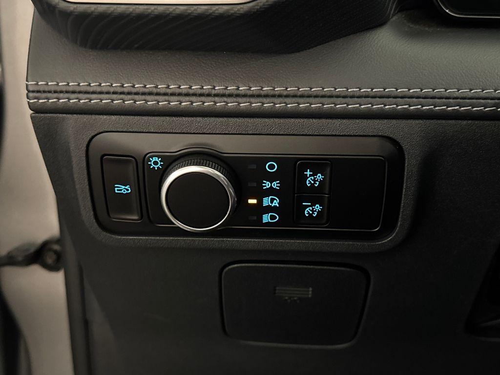 used 2024 Ford Mustang car, priced at $31,900