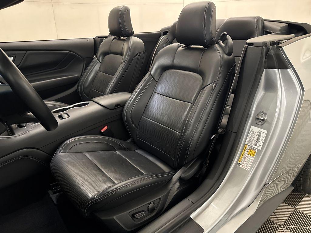 used 2024 Ford Mustang car, priced at $31,900