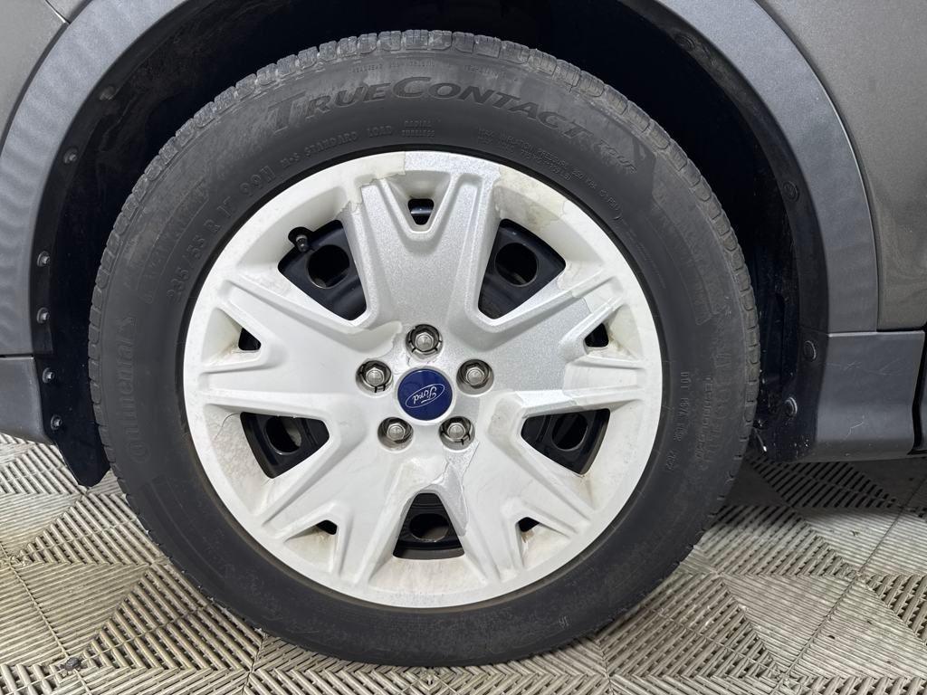used 2015 Ford Escape car, priced at $7,500