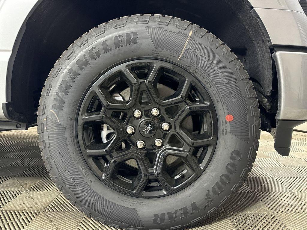 new 2025 Ford F-150 car, priced at $51,876