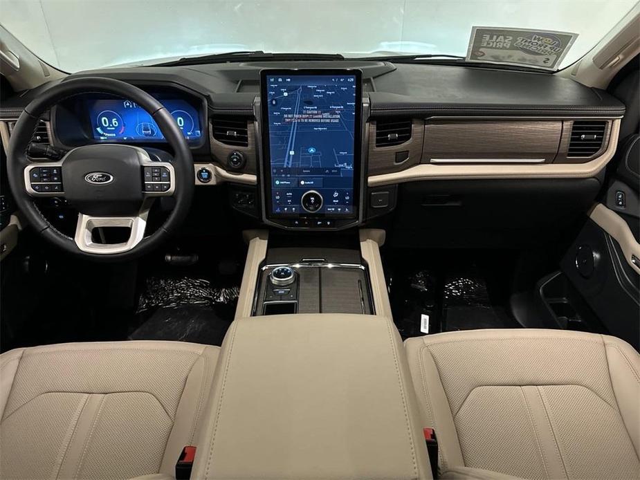 new 2024 Ford Expedition car, priced at $65,918