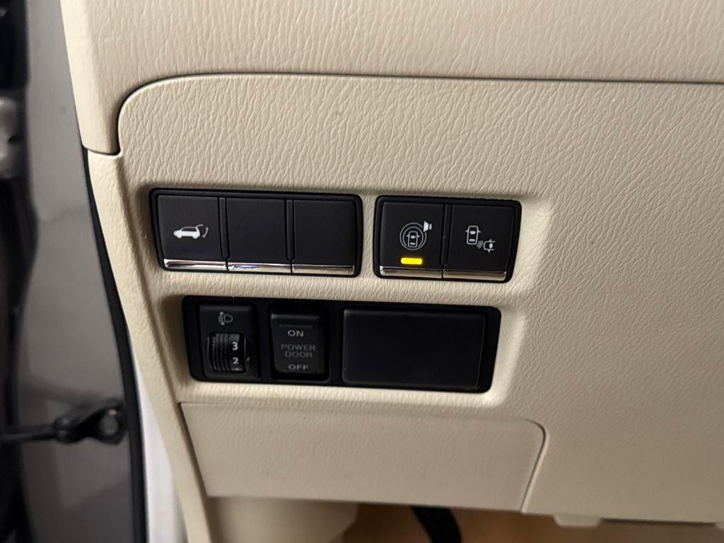 used 2016 INFINITI QX80 car, priced at $16,900