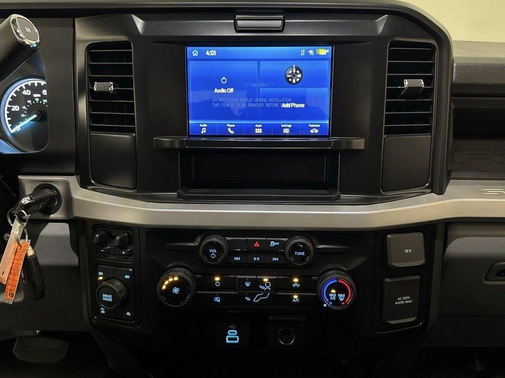 new 2025 Ford F-250 car, priced at $52,777