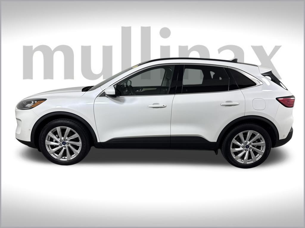used 2022 Ford Escape car, priced at $23,900