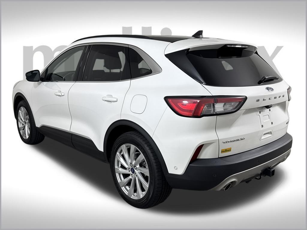 used 2022 Ford Escape car, priced at $23,900