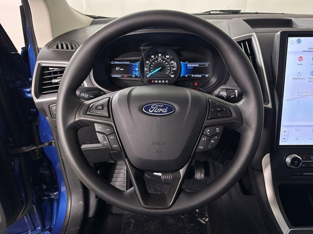 new 2024 Ford Edge car, priced at $33,805