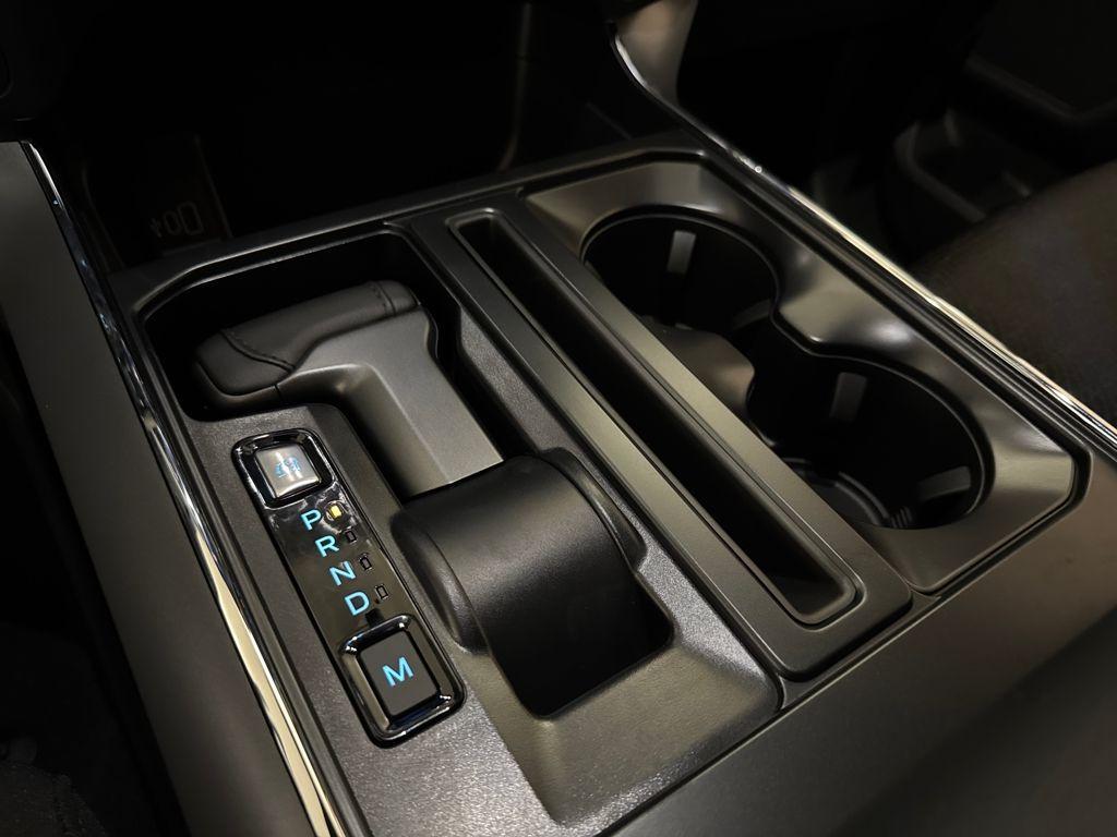 new 2025 Ford F-150 car, priced at $58,913