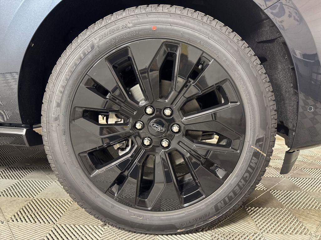 new 2025 Ford Expedition car, priced at $77,663