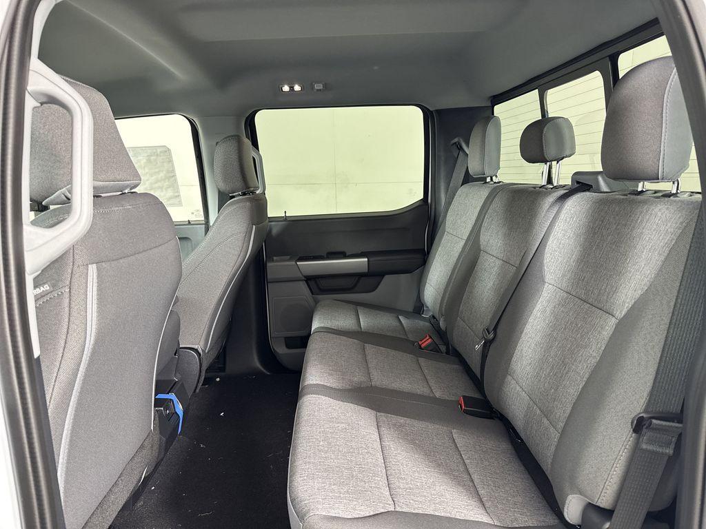 new 2025 Ford F-250 car, priced at $65,941