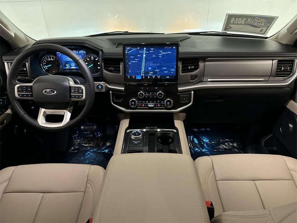 new 2024 Ford Expedition car, priced at $55,480