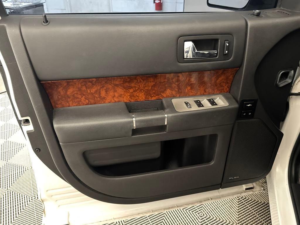 used 2012 Ford Flex car, priced at $6,900