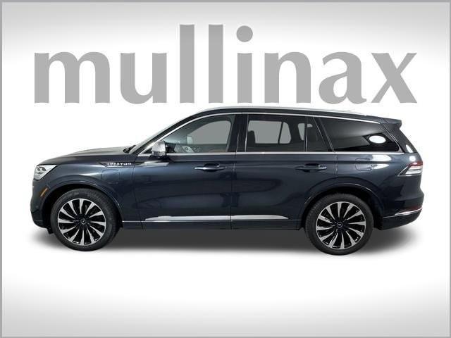 used 2020 Lincoln Aviator car, priced at $40,900