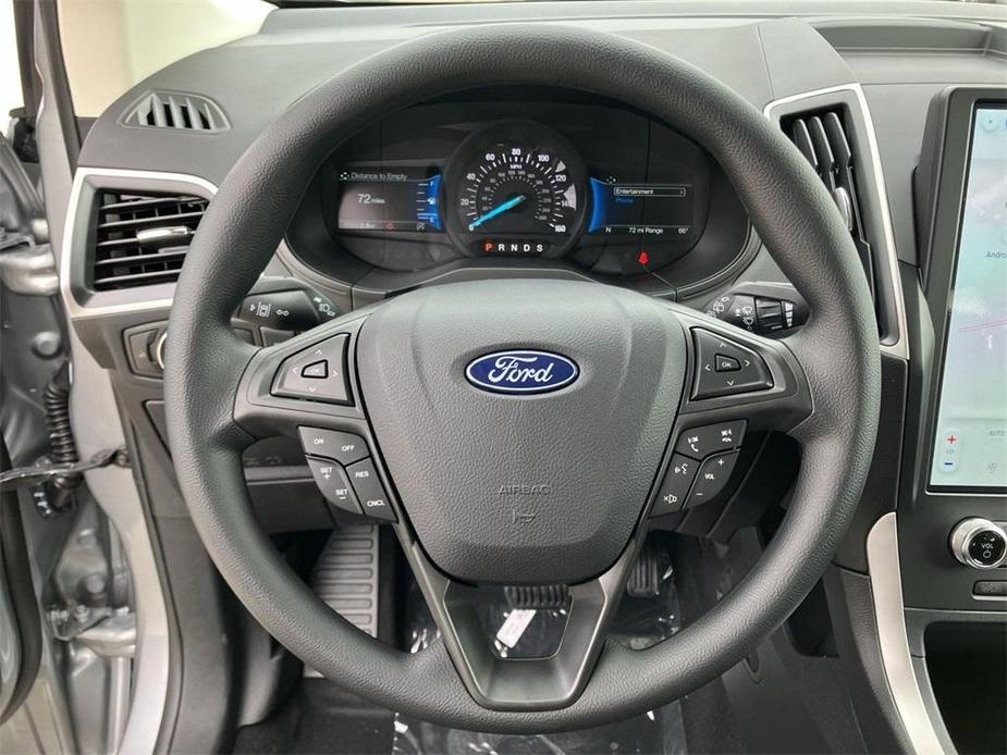 new 2024 Ford Edge car, priced at $33,025