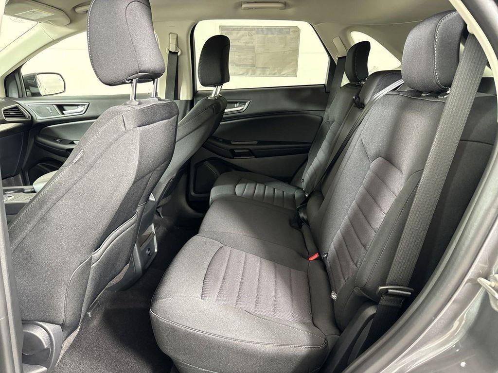 new 2024 Ford Edge car, priced at $32,225