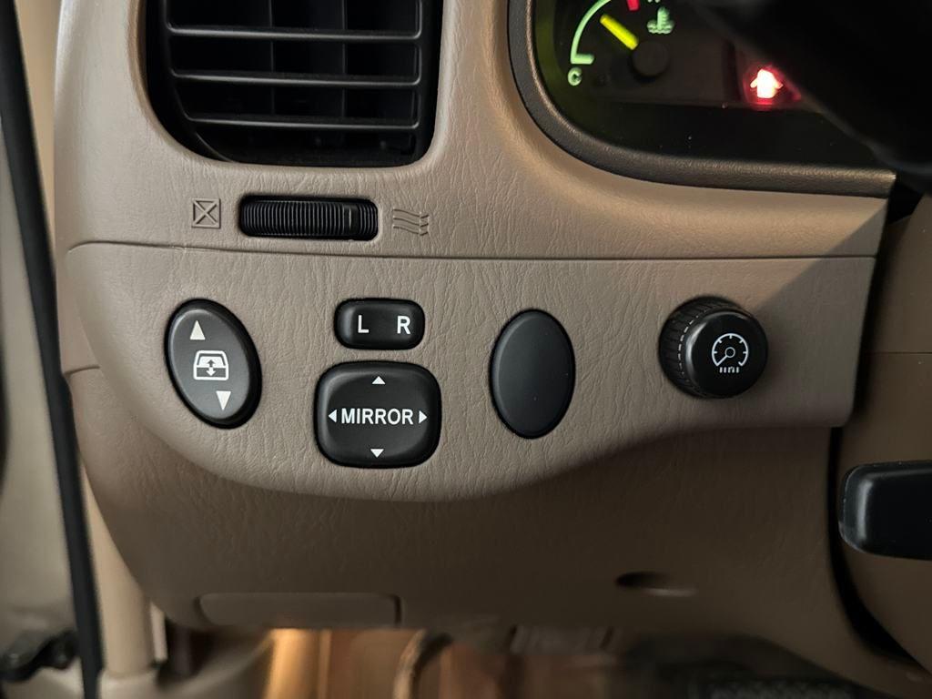 used 2004 Toyota Tundra car, priced at $10,900