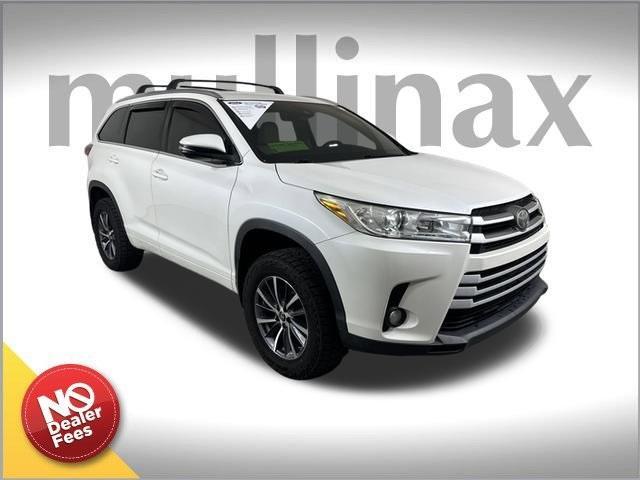 used 2018 Toyota Highlander car, priced at $22,900