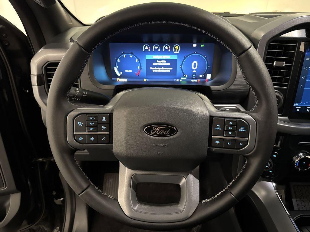 new 2025 Ford F-150 car, priced at $51,371