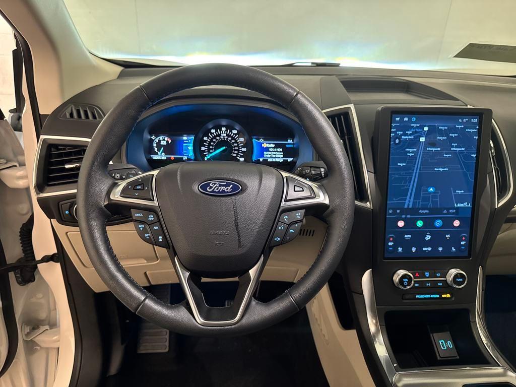 used 2024 Ford Edge car, priced at $35,900