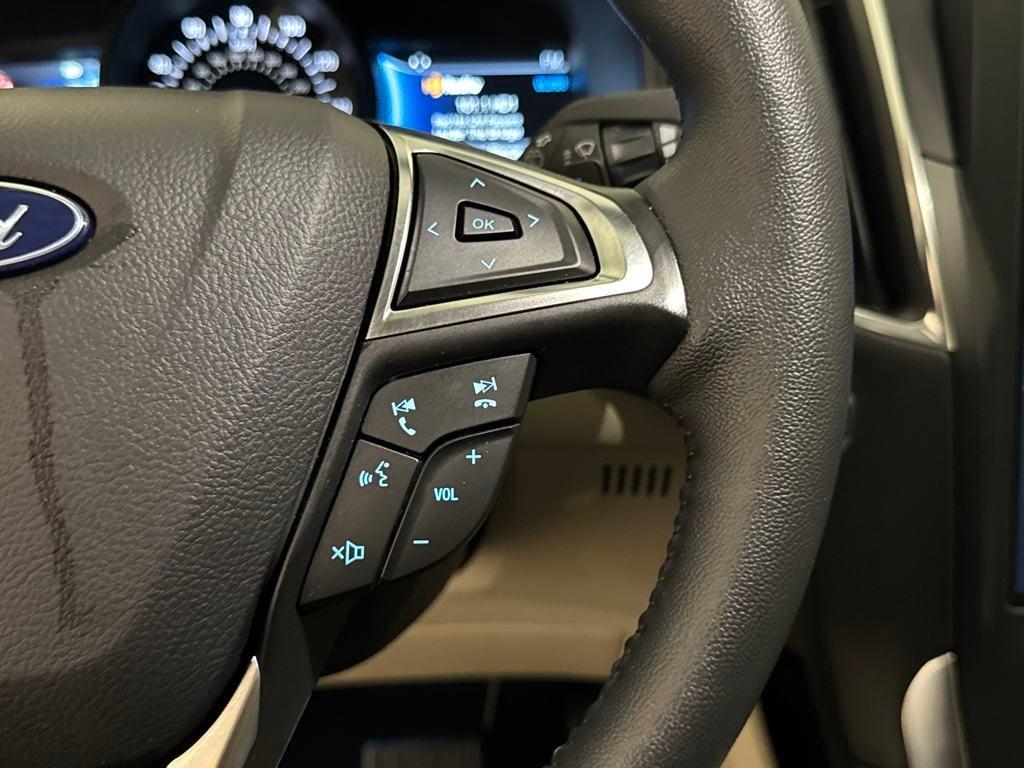 used 2024 Ford Edge car, priced at $35,900