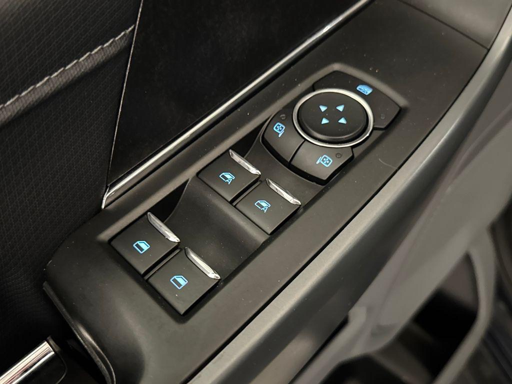 used 2022 Ford F-150 car, priced at $38,900