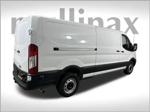 new 2024 Ford Transit-250 car