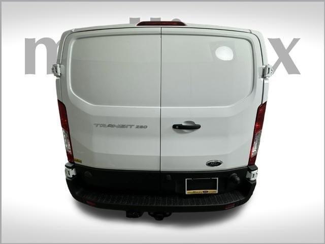 new 2024 Ford Transit-250 car