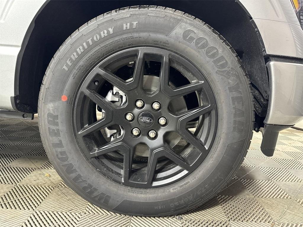 new 2025 Ford F-150 car, priced at $45,708