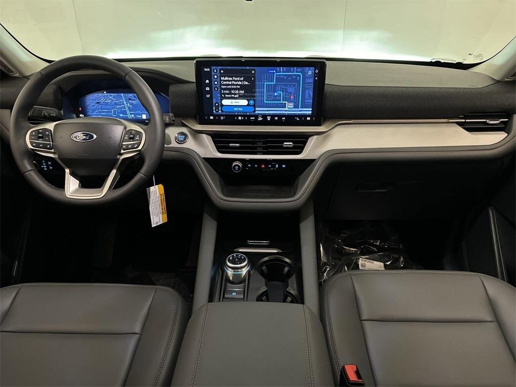 new 2025 Ford Explorer car, priced at $41,617