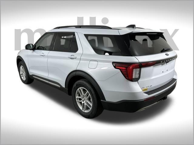 new 2025 Ford Explorer car, priced at $39,367