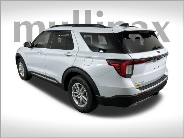 new 2025 Ford Explorer car, priced at $41,617