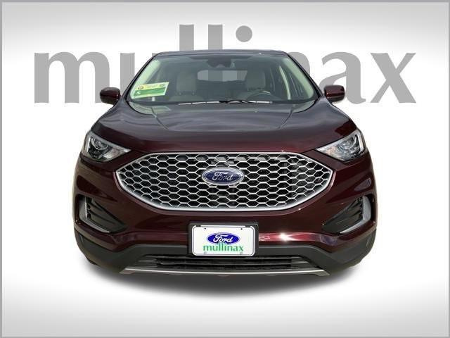 new 2024 Ford Edge car, priced at $32,905