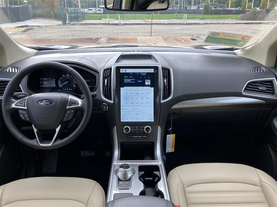 new 2024 Ford Edge car, priced at $32,905