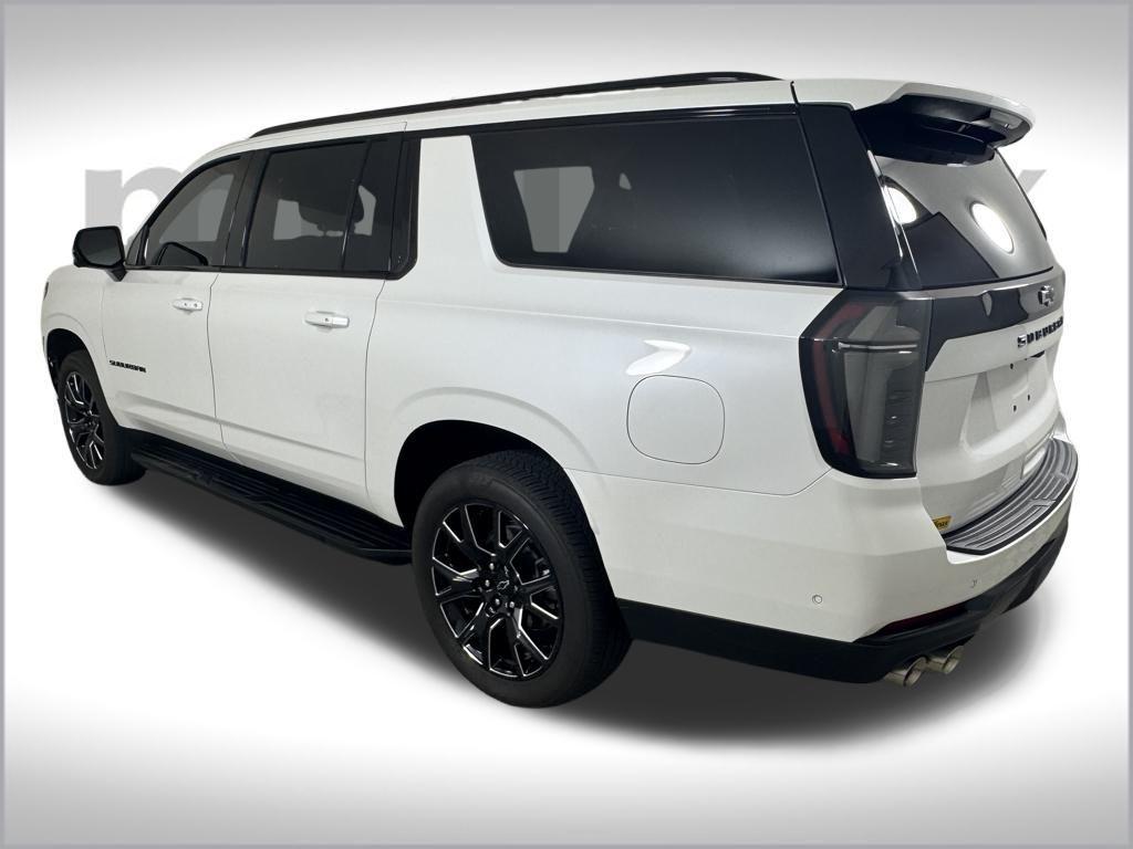 used 2025 Chevrolet Suburban car, priced at $73,900