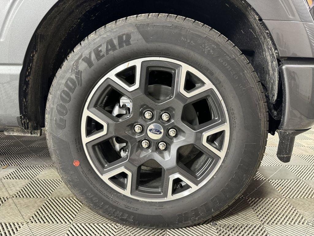 new 2025 Ford F-150 car, priced at $39,702