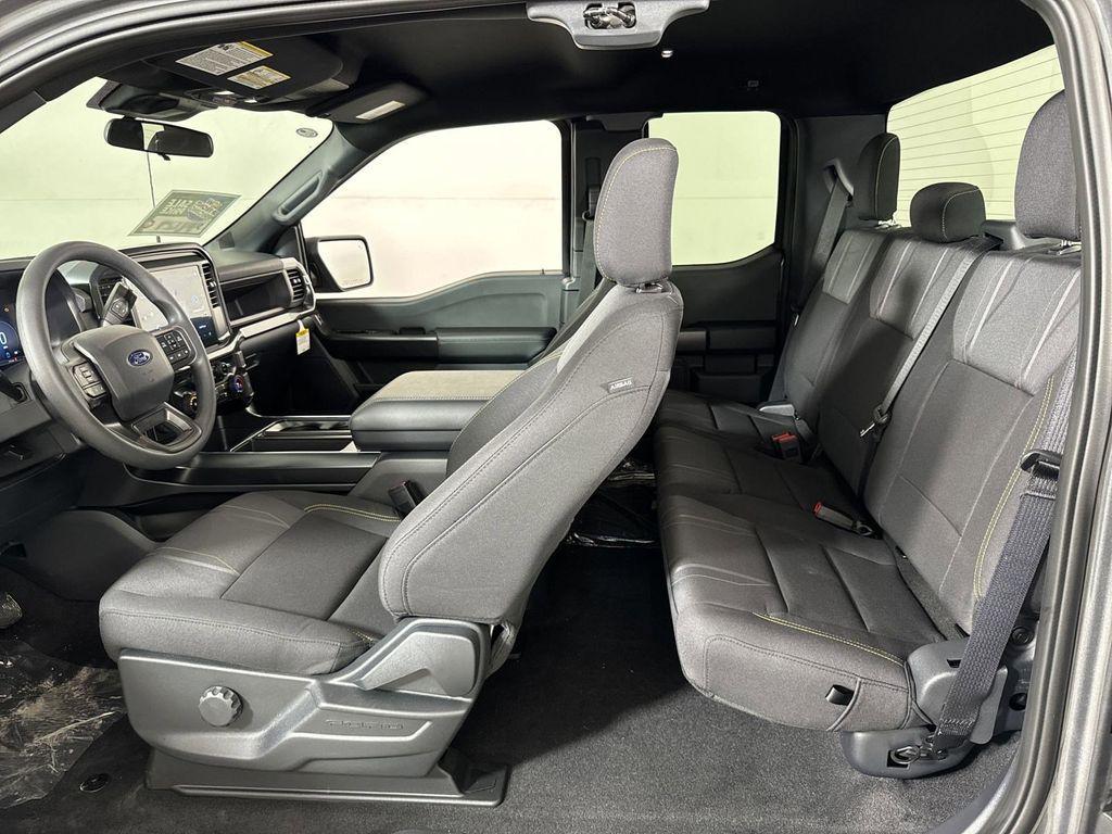 new 2025 Ford F-150 car, priced at $39,702
