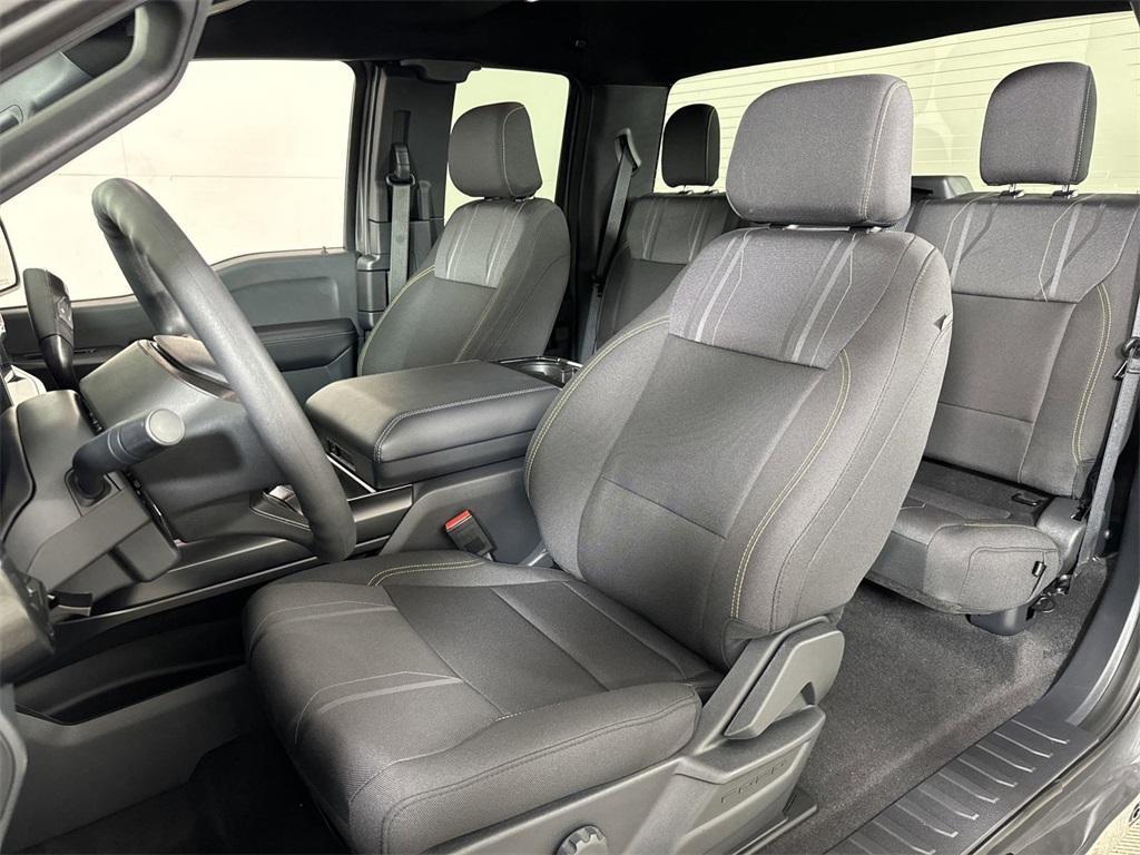 new 2025 Ford F-150 car, priced at $41,202